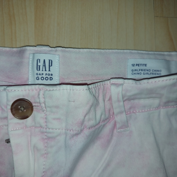 Gap Girlfriend Cropped Chinos - Picture 4 of 11